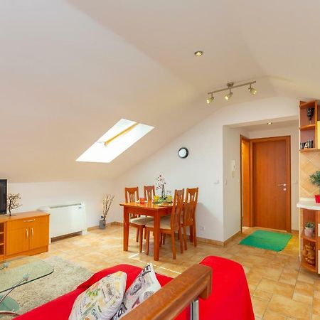 Apartments Mondo Mokošica Eksteriør billede