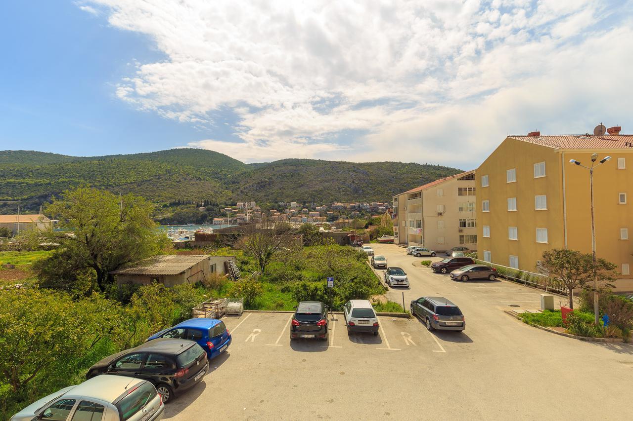 Apartments Mondo Mokošica Eksteriør billede